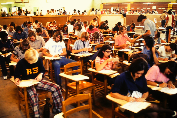 College registration in the gymnasium